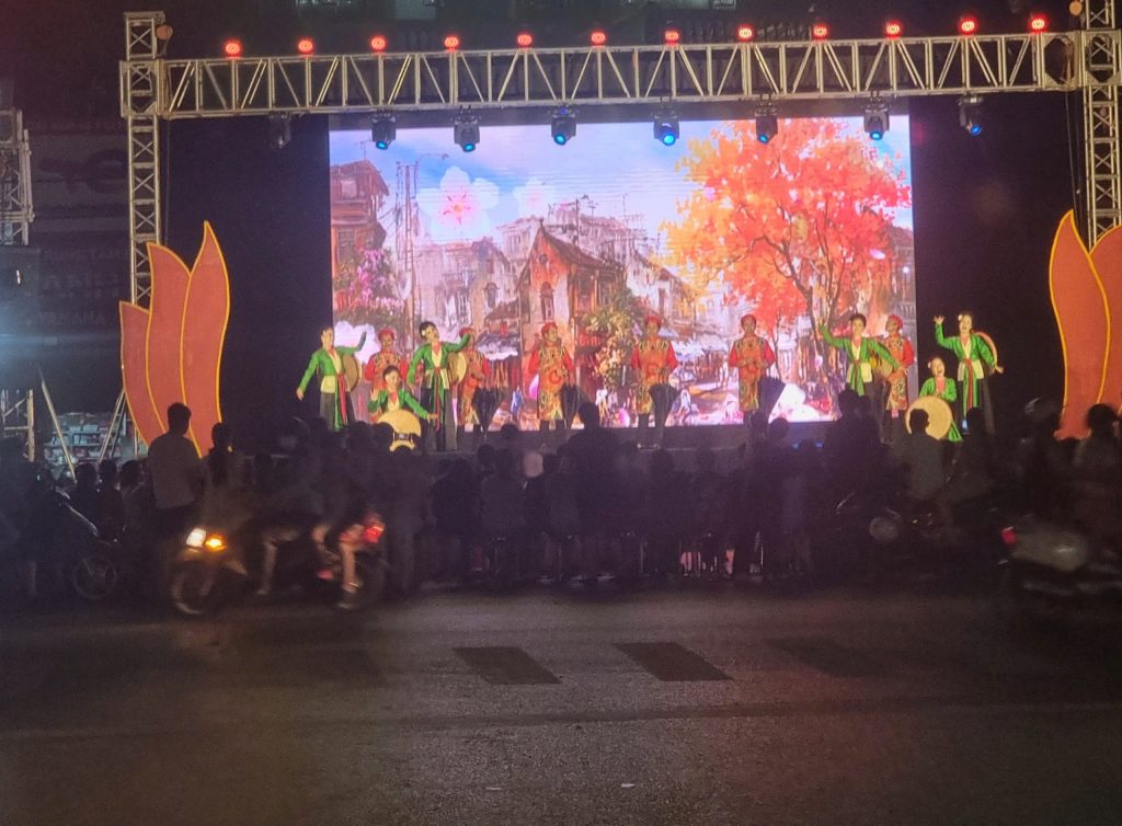 Man hinh Led biểu diễn